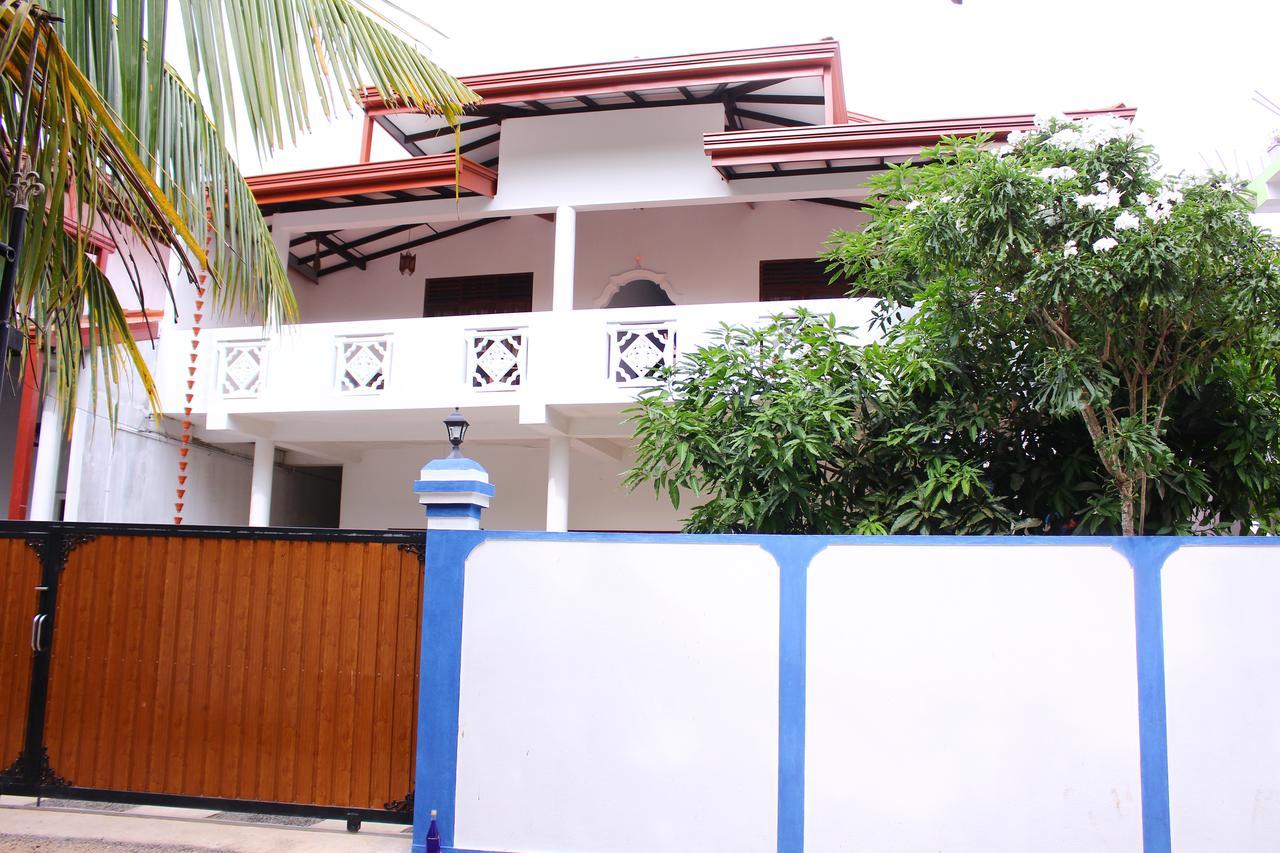 Amal Guest House Mirissa Exterior foto